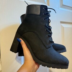 Timberland Women's Black Lace-Up Ankle Boots